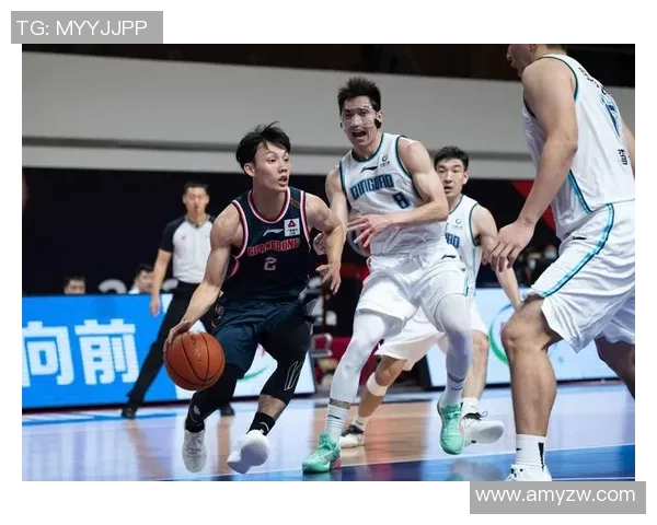 CBA精彩对决广东大益迎战上海队争夺季后赛席位